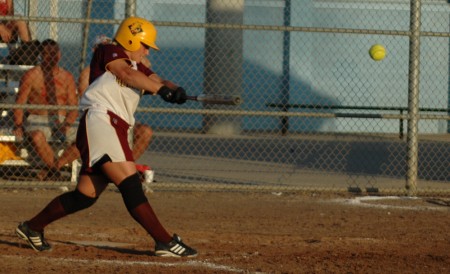 Women’s Softball: The Ferris women’s softball team will take on Lake Erie on March 25. The Bulldogs’ overall record is 3-9 for the 2011 season. Torch File Photo Women’s Softball: The Ferris women’s softball team will take on Lake Erie on March 25. The Bulldogs’ overall record is 3-9 for the 2011 season. Torch File Photo
