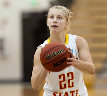 Sarah DeShone: The Torch sports staff will select a Bulldog student-athlete each week based on athletic performance. Nominations may be sent to torch@ferris.edu. Photo Courtesy of Ferris State Athletics Sarah DeShone: The Torch sports staff will select a Bulldog student-athlete each week based on athletic performance. Nominations may be sent to torch@ferris.edu. Photo Courtesy of Ferris State Athletics