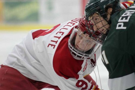 Sweeping the Spartans: FSU junior center Travis Ouellette faces off against a Spartan during the Michigan State game Jan. 27. The Bulldogs swept the series against Michigan State for the first time since 1990. Photo By: Brock Copus | Multimedia Editor